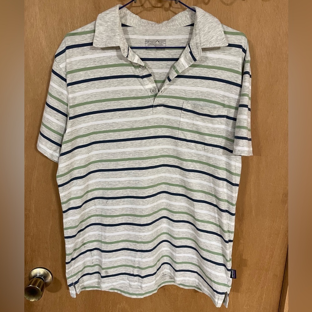 #178- PATAGONIA- Men's Daily Polo